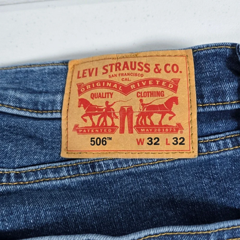 Levis 506 Standard Straight Leg Jeans Mens 32x32 Dark Wash Blue Denim Pants